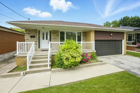 40 Marathon Crescent, ON M2R 2L7