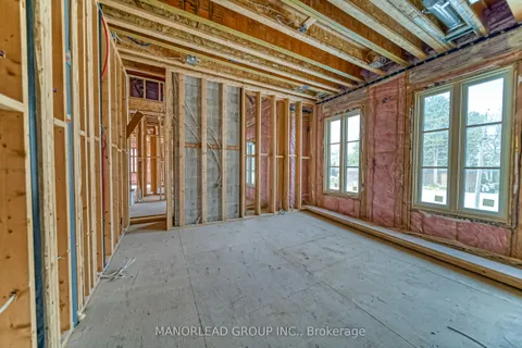 19 Royal Oak Drive, ON M3C 2M3