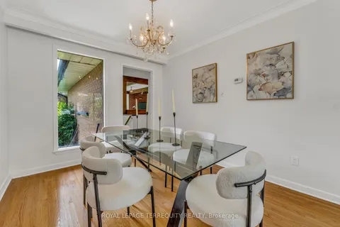 35 Lissom Crescent, ON M2R 2P2