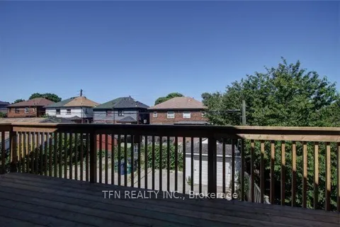 447 Oakwood Avenue, ON M6E 2W4