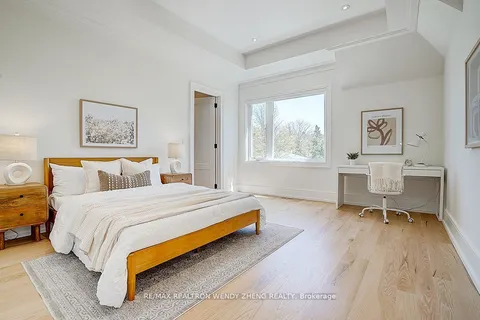 23 Cresthaven Drive, ON M2H 1L9