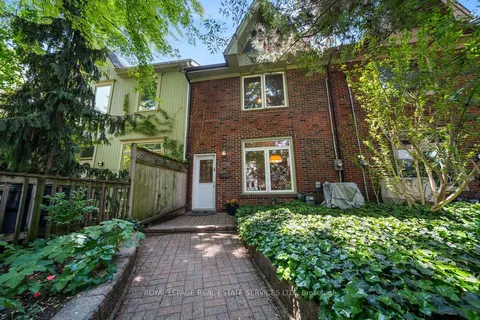 206 Berkeley Street, ON M5A 2X4