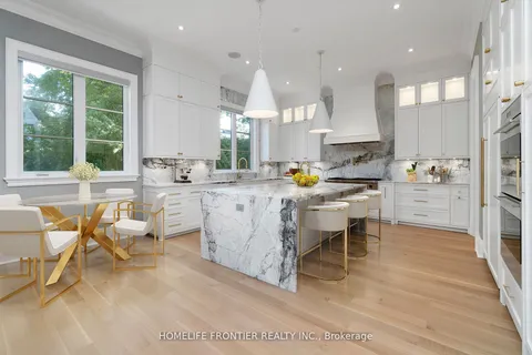 8 Vesta Drive, ON M5P 2Z5