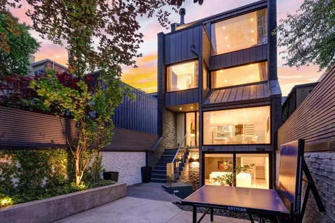 41 Berryman Street, ON M5R 1M7