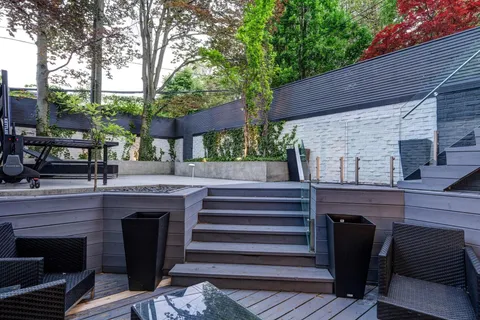 41 Berryman Street, ON M5R 1M7