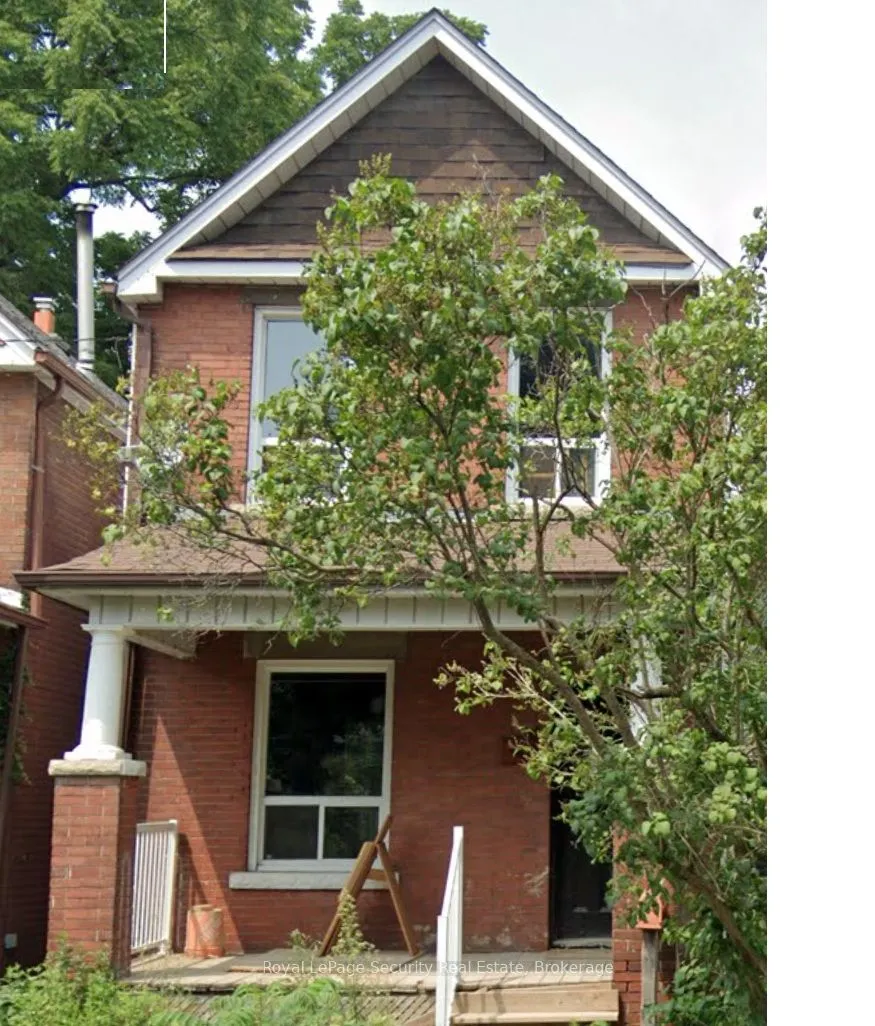 90 Ilford Road, ON M6G 2H5