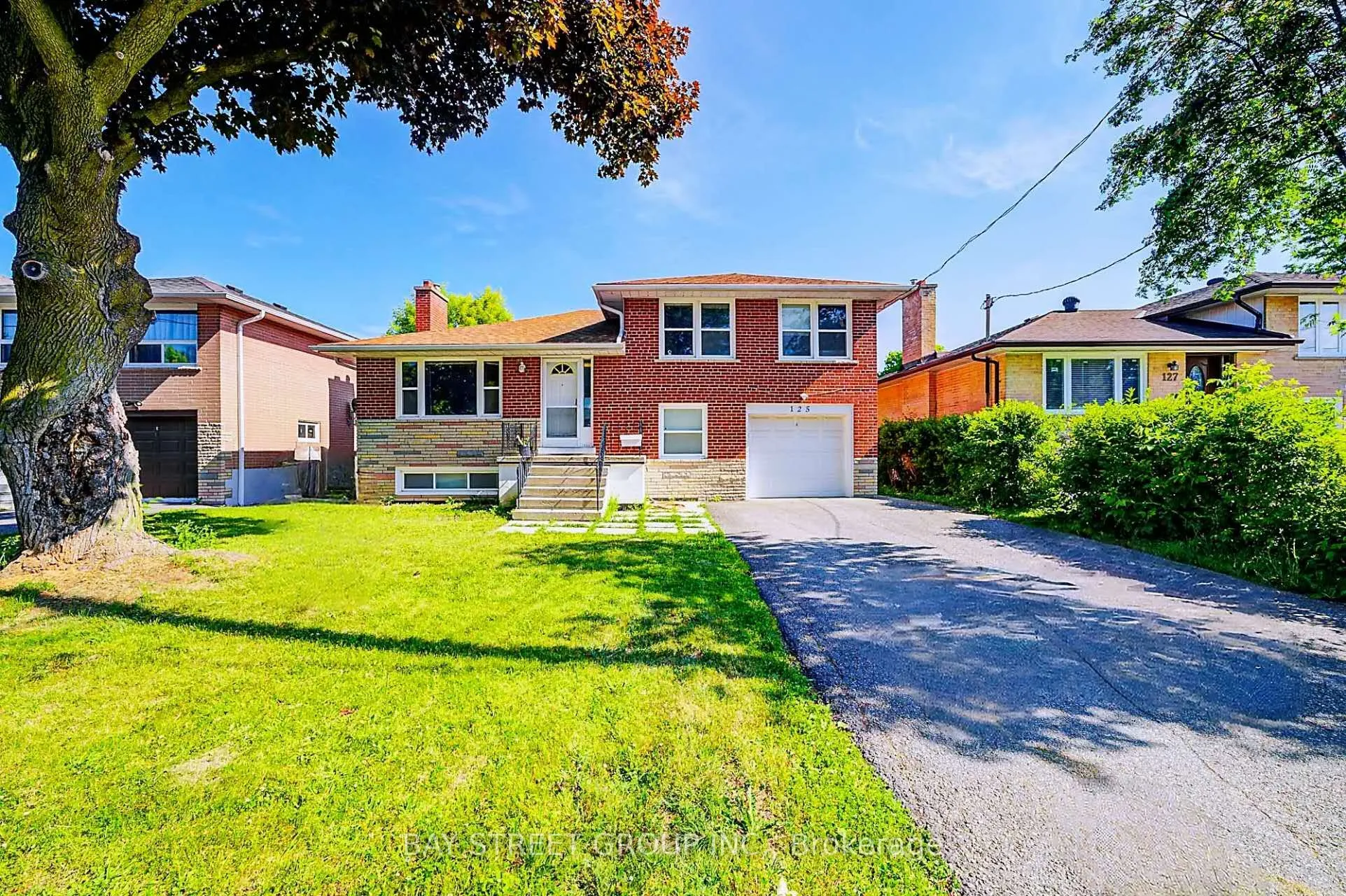 125 Connaught Avenue, ON M2M 1H1