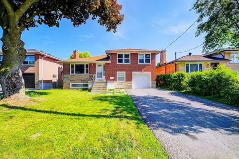 125 Connaught Avenue, ON M2M 1H1