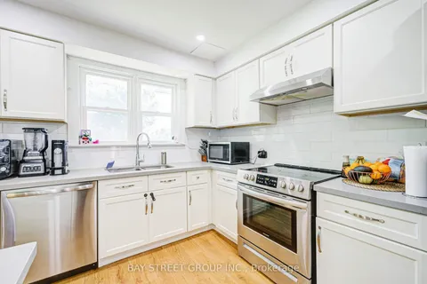 125 Connaught Avenue, ON M2M 1H1