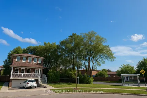 47 Sandale Gardens, ON M3H 3V3