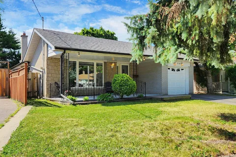 186 Roywood Drive, ON M3A 2E6