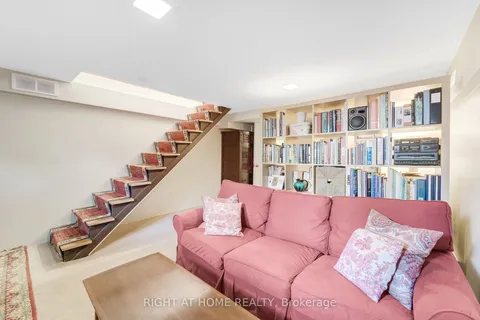 49 Summerhill Gardens, ON M4T 1B3