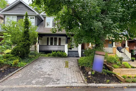 104 Summerhill Avenue, ON M4T 1B2