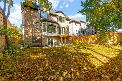 179 Burndale Avenue, ON M2N 1T1