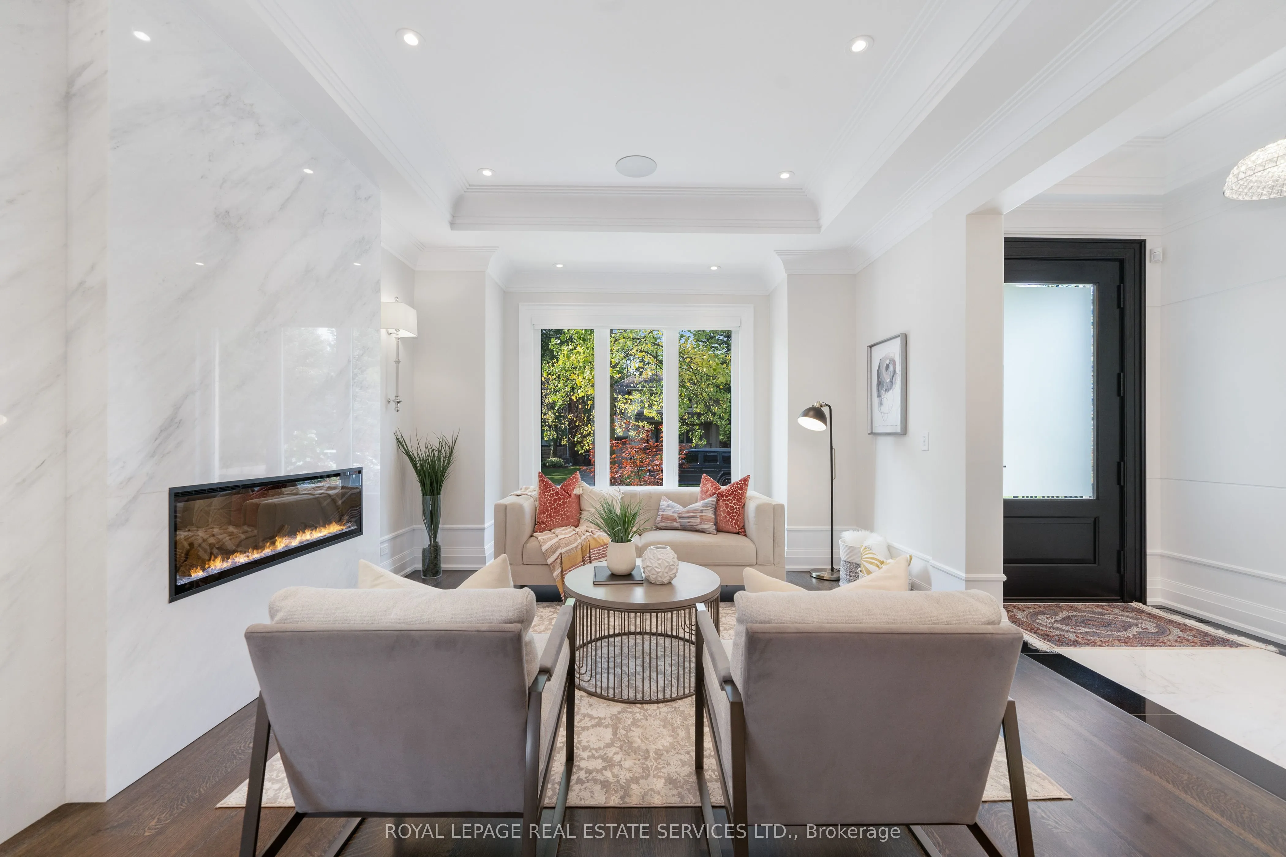 83 Kimbark Boulevard, ON M5N 2X9