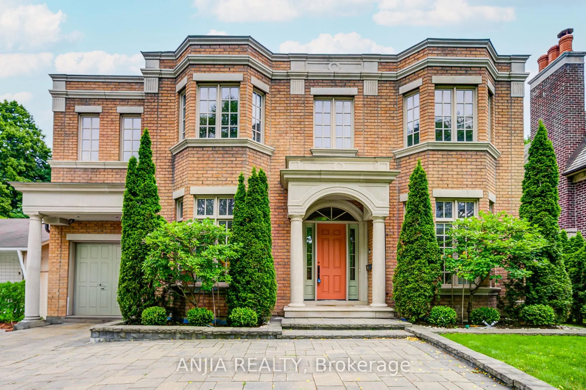 7 Swiftdale Place, ON M3B 1M3