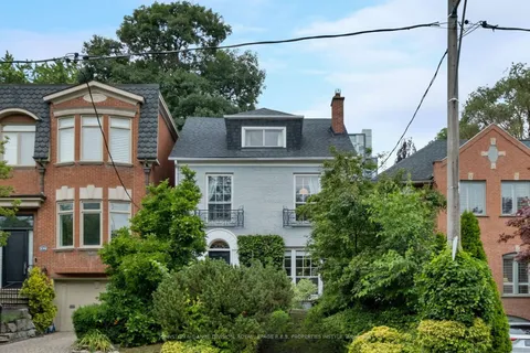 122 Farnham Avenue, ON M4V 1H4