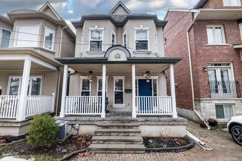 423 Manor Road, ON M4S 1T1