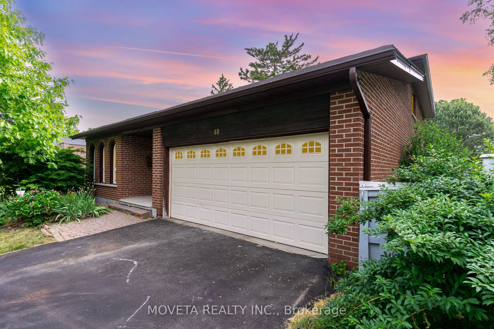 48 Beardmore Crescent, ON M2K 2P5
