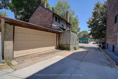 596 Palmerston Avenue, ON M6G 2P9