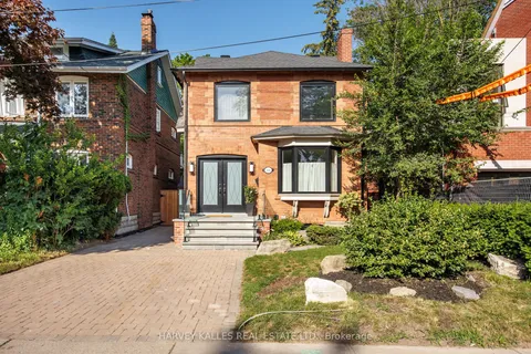 101 Clifton Road, ON M4T 2G3