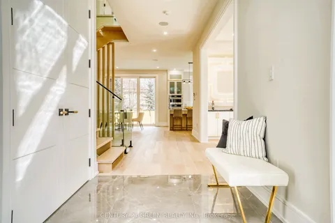 49 Grantbrook Street, ON M2R 2E8