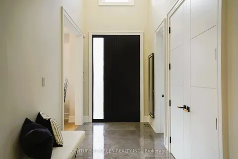 49 Grantbrook Street, ON M2R 2E8