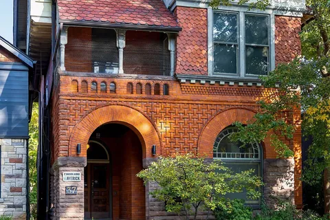 37 Madison Avenue, ON M5R 2S2