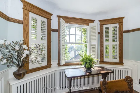 9A Humewood Drive, ON M6C 1C9