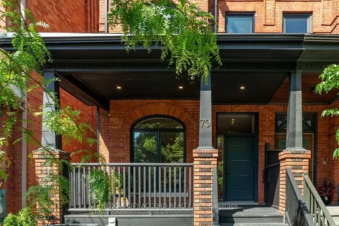 70 Major Street, ON M5S 2L1