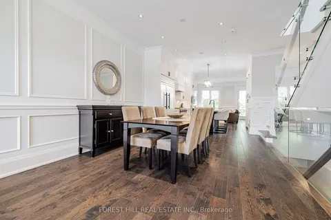 117 Harlandale Avenue, ON M2N 1P2
