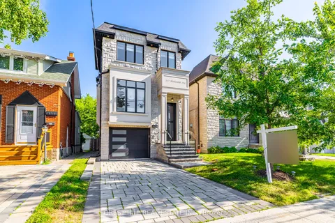 117 Harlandale Avenue, ON M2N 1P2