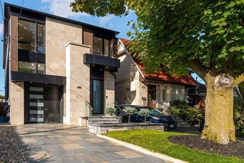 100 Glenvale Boulevard, ON M4G 2V9