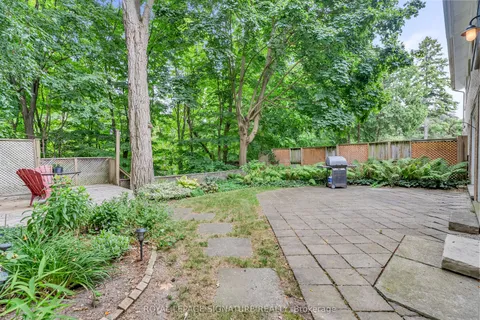 141 Three Valleys Drive, ON M3A 3C1