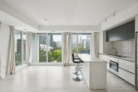 225 Sumach Street, ON M5A 0P8