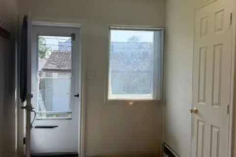 665 Ossington Avenue, ON M6G 3T6