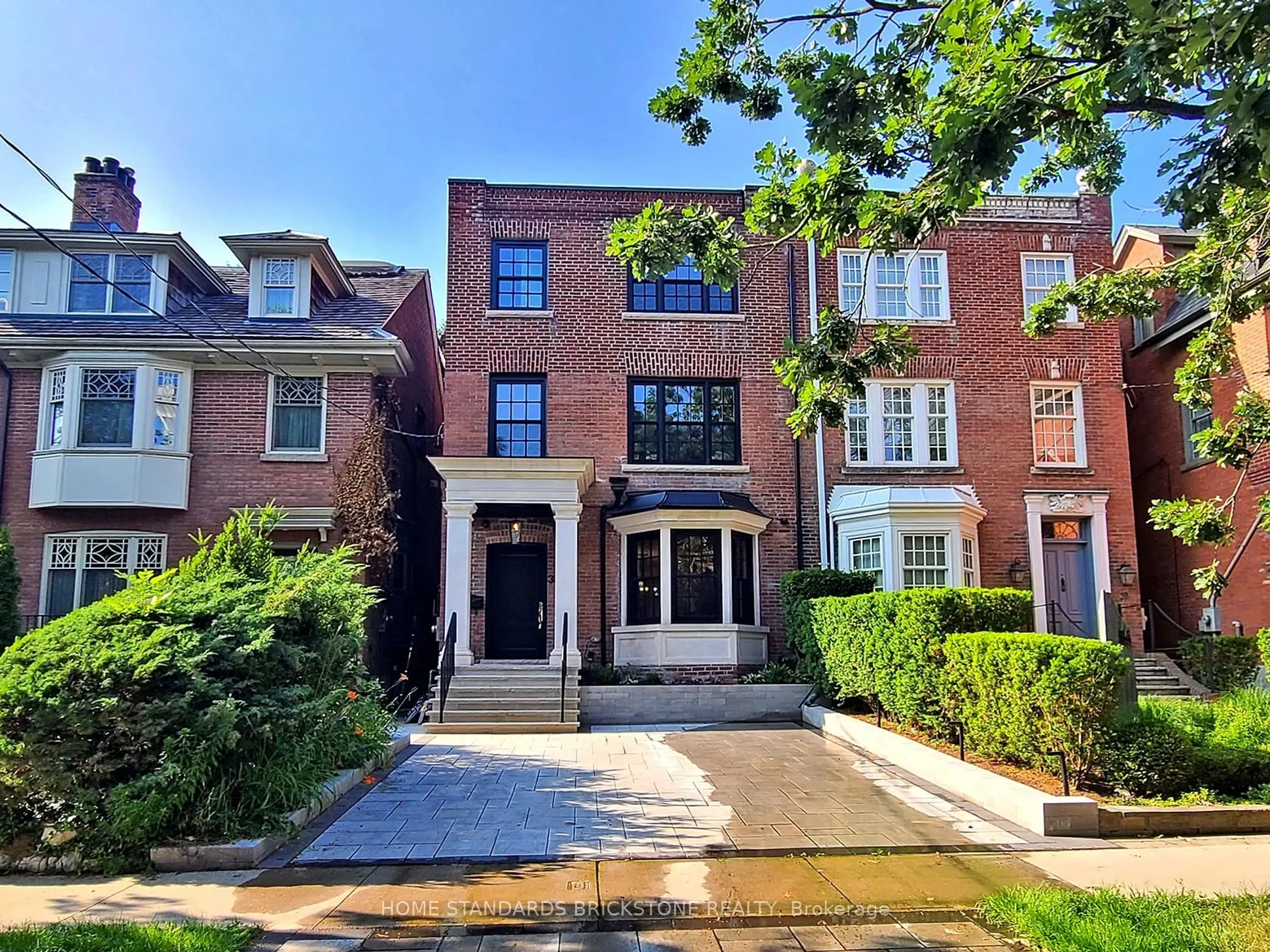 38 Elgin Avenue, ON M5R 1G6
