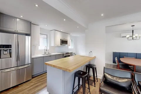 500 Atlas Avenue, ON M6C 3R3