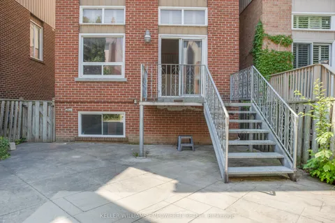 54 Carnival Court, ON M2R 3T8