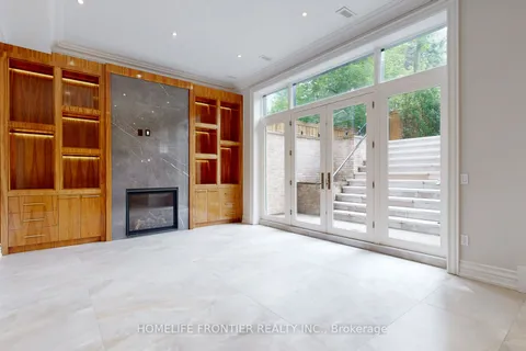 73 Lord Seaton Road, ON M2P 1K6