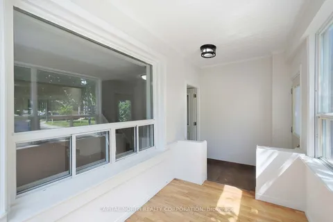 604 Lauder Avenue, ON M6E 3J6