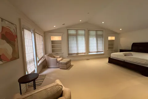 7 Valleyanna Drive, ON M4N 1J7