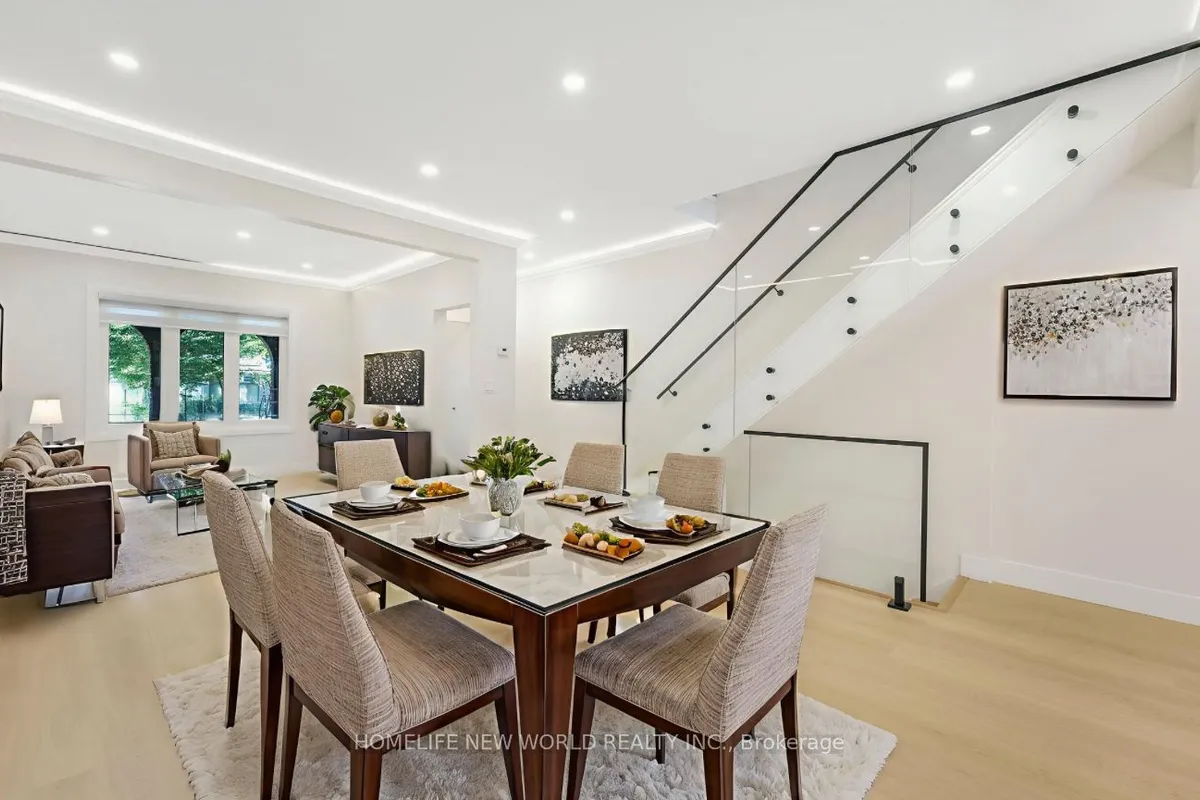 137 Gladstone Avenue, ON M6J 3L1