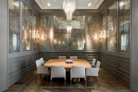 310 Palmerston Boulevard, ON M6G 2N5