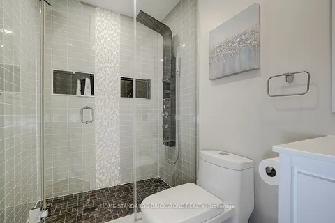 36 Abitibi Avenue, ON M2M 2V1