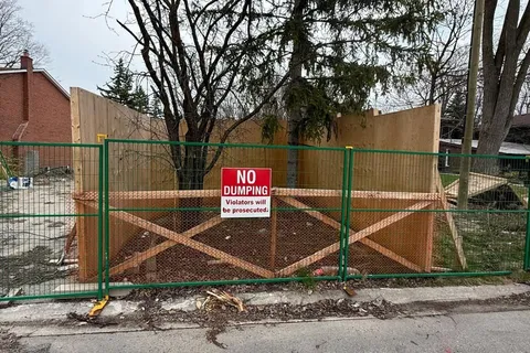 5 Mylesview Place, ON M2N 2M7