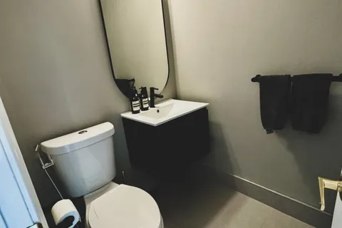 178 Three Valleys Drive, ON M3A 3L8