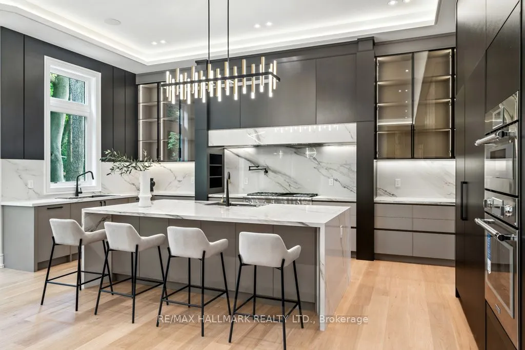 215 Northwood Drive, ON M2M 2K5