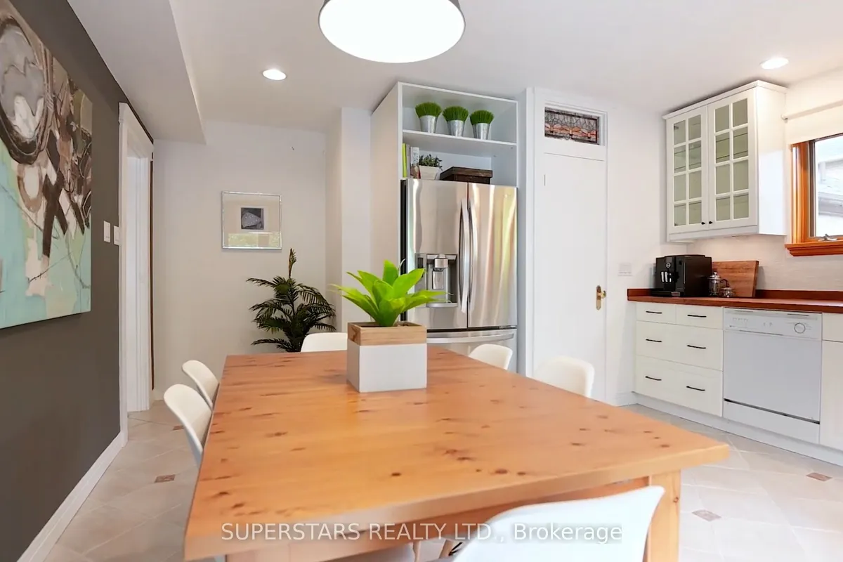 51 Abitibi Avenue, ON M2M 2V3