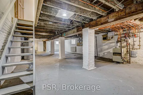 98 Roselawn Avenue, ON M4R 1E6